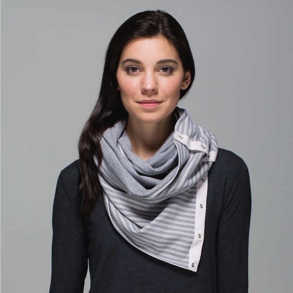 lululemon athletica Accessories - Lululemon Vinyasa Gray Double Trouble Neutral Stripe Scarf
